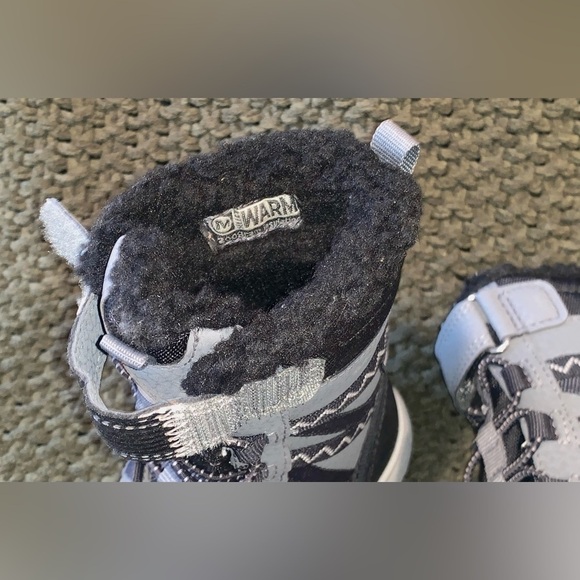 NIB Merrell Boy’s Snow Crush Cold Weather Boots, Pull Loops; Size 4 Toddler - Picture 6 of 7